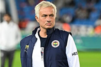Teknik direktör Jose Mourinho ve Fenerbahçe yönetimi arasında gerilim büyüyor