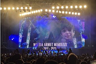 Ünlü Rock efsanesi Guns N’ Roses, Mattia Ahmet Minguzzi için Cennetin Kapısı'nı çaldı