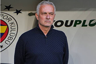 Acun Ilıcalı’nın ayrılığı sonrası Mourinho ile devam kararı alan Fenerbahçe, yardımcı antrenör olarak António Dias ile anlaştı