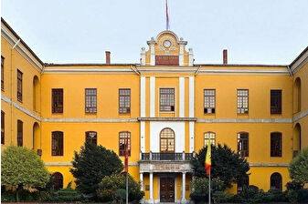 Galatasaray Lisesi’nde kültür ve sanat üç gün boyunca okul bahçesine taşınıyor