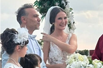 5 yıllık aşklarını evlilikle taçlandıran Ece Dizdar ve Serdar Orçin, İstanbul sahilinde romantik törenle dünyaevine girdi