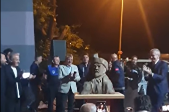 1993 yılında Batı Karadeniz'deki Akçakoca'da kıyıya vuran ve daha sonra kaybolan Lenin büstü 32 yıl sonra ilk kez ziyarete açıldı