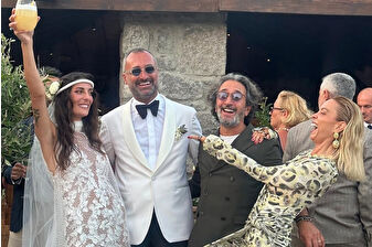 Akın Altan - Ege Akdeniz çifti Bodrum'da evlendi
