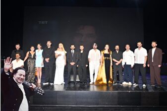Kayahan vefatının 10. yılında sanatçı arkadaşları tarafından şarkılarıyla anıldı
