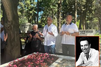Kemal Sunal'a vefatının 25'nci yılında kabri başında anma