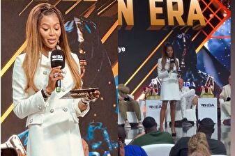 Naomi Campbell, İstanbul'daki IBA Golden Era etkinliğinde sunuculuk yaptı
