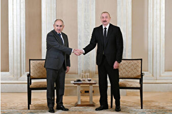 Aliyev ve Paşinyan, Abu Dabi'de bir araya geldi