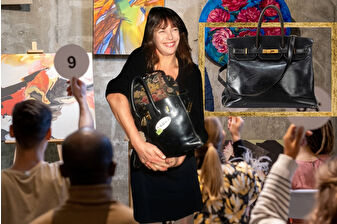 Jane Birkin’e ait orijinal Birkin çantası Sotheby’s Paris müzayedesinde satışa çıkıyor