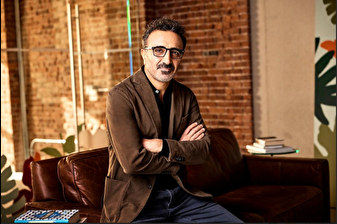 Fenerbahçe sponsorluğu ile gündeme gelen Chobani'nin patronu Hamdi Ulukaya, ABD-Türkiye İş Konseyi Başkanlığı'nı ikinci dönem için sürdürecek