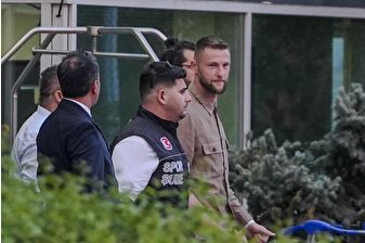 Fenerbahçe'nin transfer görüşmelerine başladığı  Slovak savunma oyuncusu Milan Skriniar, İstanbul'a geldi