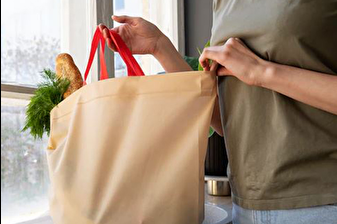 KDK'den plastik poşet yerine sadece kağıt ve bez çanta satan marketlere ilişkin karar