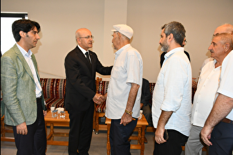 Mehmet Şimşek, Batman'da taziyeleri kabul etti