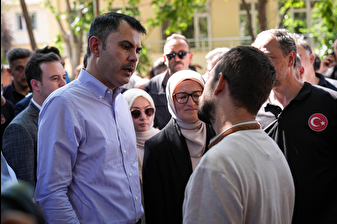 Bakan Murat Kurum: Sındırgı'da 800'den fazla artçı oldu, tüm binalar kontrol edilecek