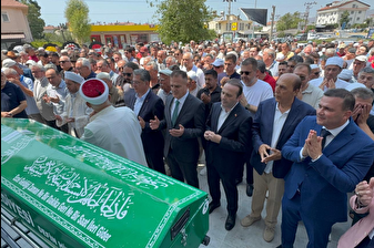 Trafik kazasında ölen eski Ak Parti milletvekili Ali Boğa'nın cenaze namazını kardeşi imam Mehmet Boğa kıldırdı