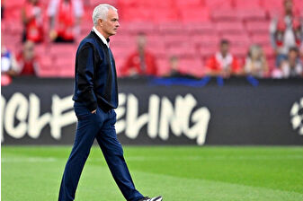 ‘Special One’ın İstanbul macerası kısa sürdü: Mourinho’nun Fenerbahçe ile yollarını ayırması dünya basınında geniş yankı buldu
