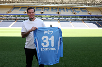 Ederson Fenerbahçe'ye resmi imzayı attı: Kulübümüzü şampiyonluğa taşıyacağız