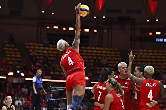 Filenin Sultanları, Dünya Voleybol Şampiyonası'nda ABD'yi yendi, yarı finale yükselerek tarih yazdı