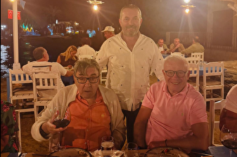 İş insanı Aydın Doğan ile gazeteci Ertuğrul Özkök Bodrum'da hasret giderdi