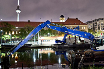 Almanya'nın başkenti Berlin'de II. Dünya Savaşı'ndan kalma bomba nedeniyle 10 bin kişi tahliye edildi
