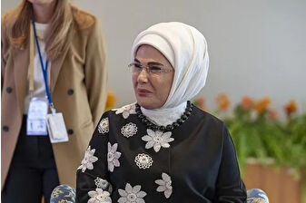 Cumhurbaşkanı Recep Tayyip Erdoğan ve eşi Emine Erdoğan liderler yemeğinde