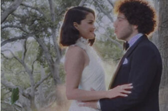 Selena Gomez ve Benny Blanco evlendi, düğünü göz kamaştırdı