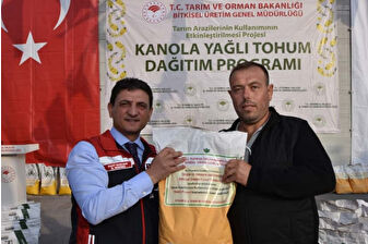İstanbul İl Tarım ve Orman Müdürlüğü, İstanbullu çiftçilere kanola tohumu dağıttı