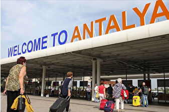 Antalya'ya yılın 9 ayında gelen turist sayısı 14 milyonu aştı