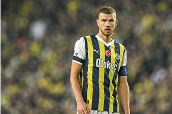 Fenerbahçe’den ayrılan Edin Dzeko, UEFA konferans ligi tarihinde gol atan en yaşlı futbolcu ünvanını kazandı