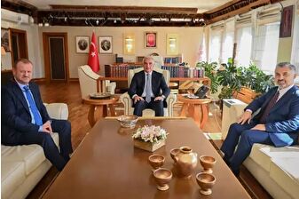 Kültür ve Turizm Bakanı Mehmet Nuri Ersoy, RTÜK Başkanı Mehmet Daniş ve Türk Telekom CEO'su Ebubekir Şahin'i kabul etti