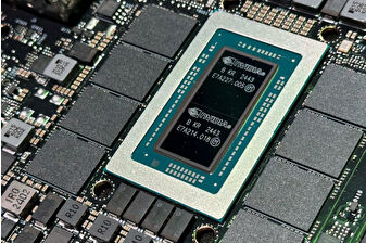 Donald Trump, Çin ve diğer ülkelerin Nvidia'nın en iyi yapay zeka çiplerine sahip olamayacağını söyledi