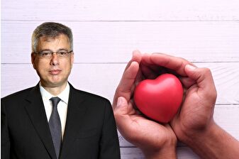 Sağlık Bakanı Kemal Memişoğlu organ bağışının önemine dikkat çekti, e-Nabız'dan organlarını bağışladı