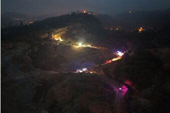 Ordu'nun Fatsa ilçesindeki taş ocağı şantiyesinde göçük meydana geldi, 2 işçi göçük altında kaldı