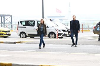 Raif Dinçkök eski eşi ve çocuklarıyla Londra'ya uçtu