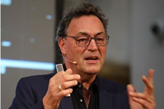 'Teknoloji çağının vicdanı' denilen Leonhard, İstanbul'da konuşacak