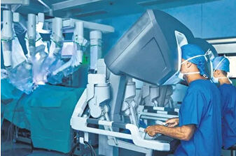 Muğla’da düzenlenen kongrede Türk cerrahlar robotik cerrahiyi dünya çapında gösterdi