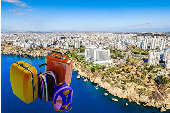 Yüksek sezonu kaçıran turistlerin sonbahar indirimlerine yönelmesi Antalya turizmine rekor getirdi