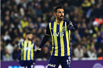 Fenerbahçe Teknik Direktörü Tedesco kadro dışı İrfan Can Kahveci’nin ocak kampında durumunu değerlendirecek