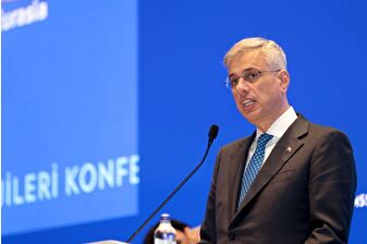 Sağlık Bakanı Kemal Memişoğlu, bir yılda 1000 aile hekimliğinin tamamlanacağını söyledi