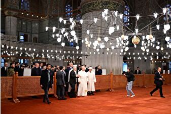 Vatikan Devlet Başkanı Papa 14'üncü Leo, Sultanahmet Camii'ni ziyaret etti