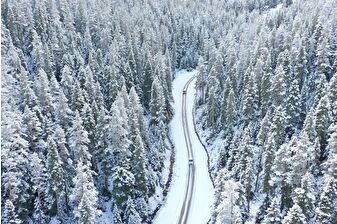 Bolu'nun yüksek kesimleri beyaz örtüyle kaplandı