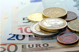 Euro Bölgesi'nde yıllık enflasyon kasımda yükseldi