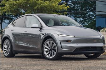 Türkiye'de kasım ayında en çok satan elektrikli araç Tesla Model Y oldu