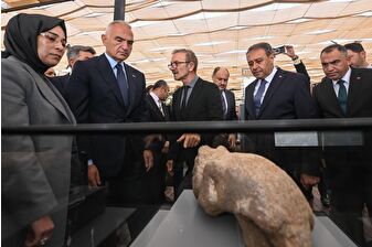 Kültür ve Turizm Bakanı Ersoy'dan Taş Tepeler Projesi kazılarına ilişkin paylaşım