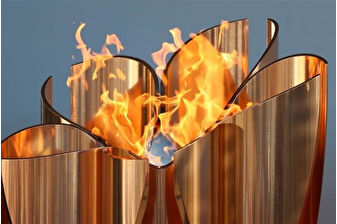 Milano Cortina 2026 Kış Olimpiyatları'nın meşalesi yandı