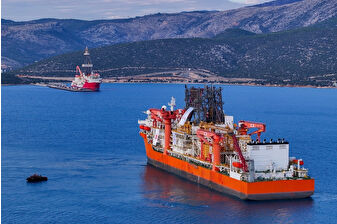 Enerji ve Tabii Kaynaklar Bakanı Alpaslan Bayraktar, 6'ncı sondaj gemisinin Karadeniz'de görev yapacağını bildirdi