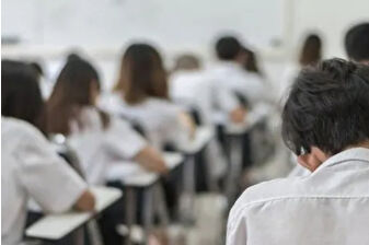 TÜBİTAK destekli araştırma okullardaki krizi ortaya koydu