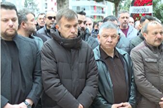 Eski milli futbolcu ve teknik direktör Feyyaz Uçar'dan torununa acı veda