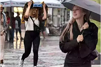 Meteoroloji ve Valilik uyardı, İstanbul'da 17 saat sürmesi beklenen sağanak bastırdı