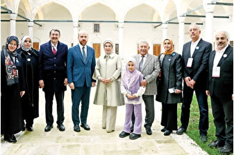 İbn Haldun Üniversitesi Darüşşifa Psikoterapi Merkezi’ni açan Emine Erdoğan, psikoterapinin erişilebilir olması gerektiğini söyledi