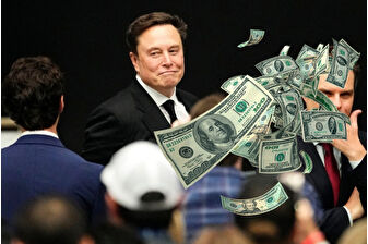 Tesla yönetim Kurulu Başkanı Elon Musk serveti 600 milyar doları gören ilk insan oldu